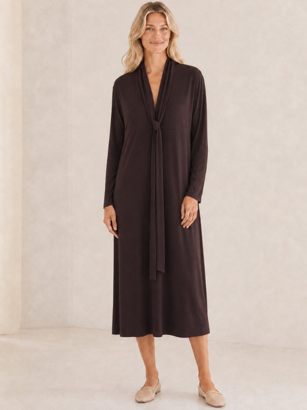 Cadeau Maternity Dark Brown Long Sleeve Tie Neck Midi Dress Italy Minimalist L